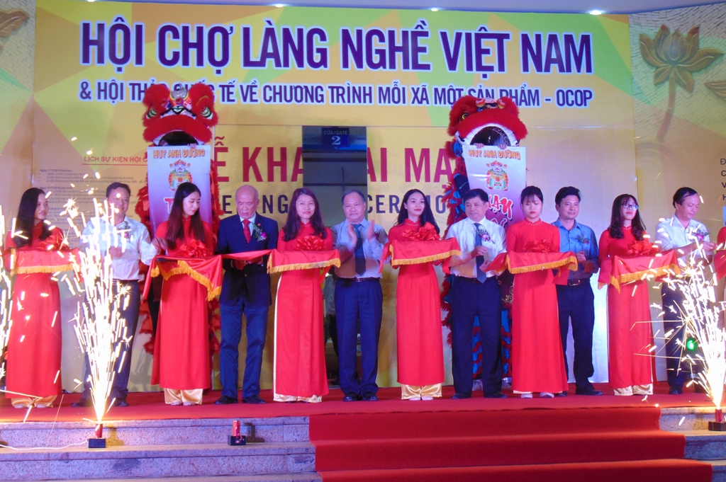 Nơi hội tụ tinh hoa của các làng nghề truyền thống