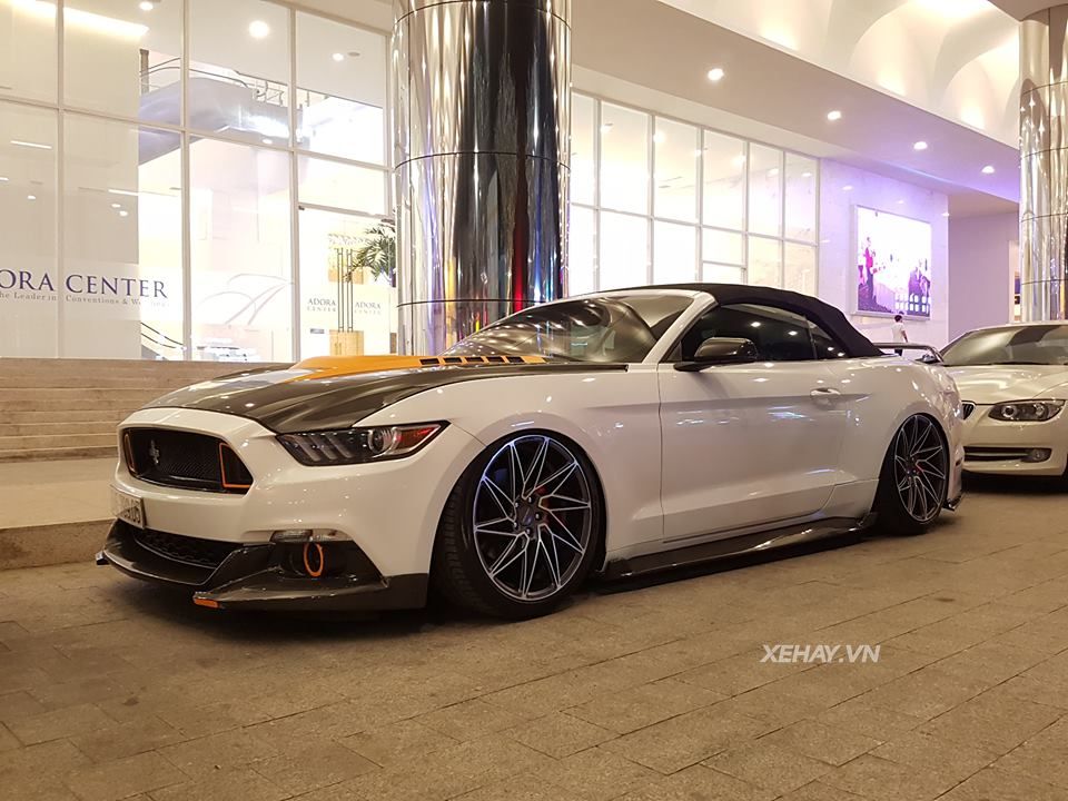 Ford Mustang độ sở hữu bộ la-zăng ấn tượng
