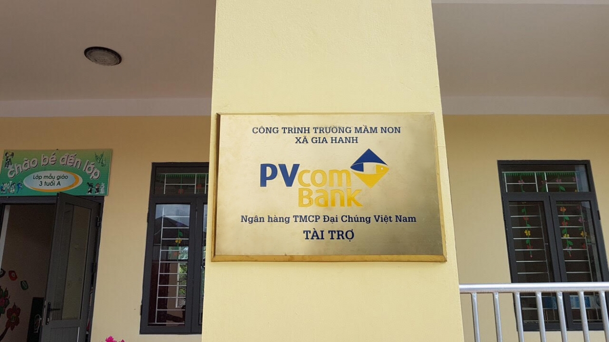 Công trình được gắn biển nhà tài trợ - PVcomBank