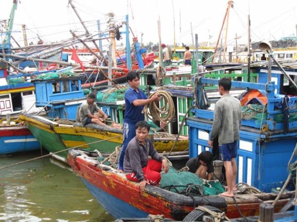 Tập trung ứng phó với bão số 9 và mưa lũ