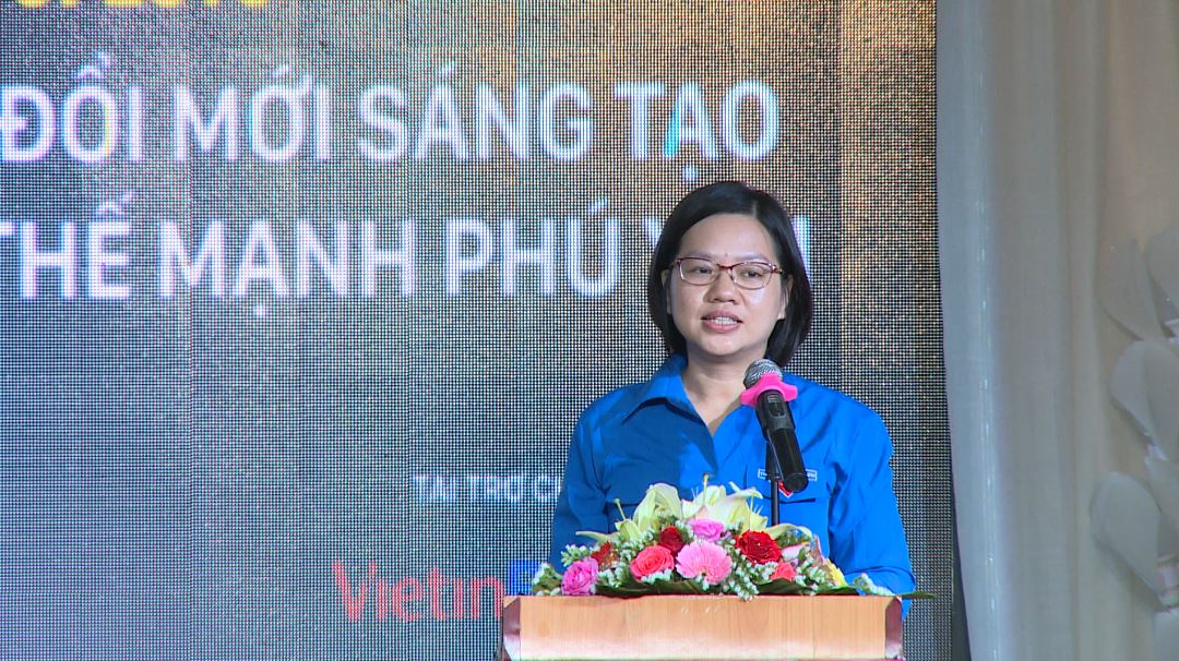 Chị Nguyễn Thị Thu Vân, Phó chủ tịch thường trực T.Ư Hội LHTN Việt Nam phát biểu tại buổi tọa đàm