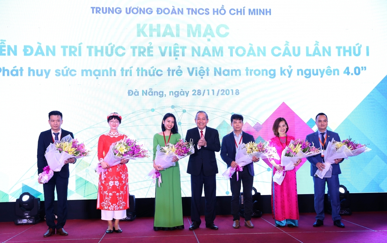 Trí thức trẻ là vốn quý của đất nước