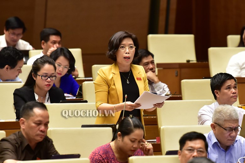 Cán bộ xin nghỉ việc nhiều, Thẩm phán phải kiêm cả việc của Thư ký Tòa