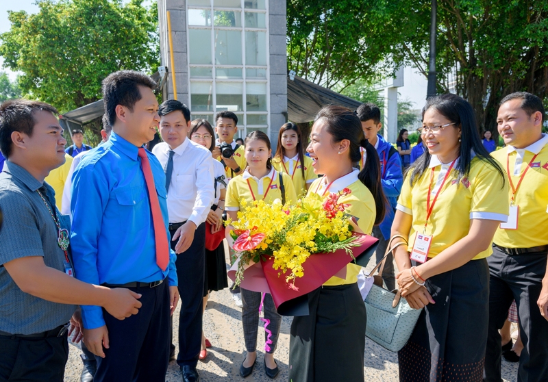 200 nhà báo trẻ, thanh niên Việt Nam, Campuchia tham gia ngày hội giao lưu