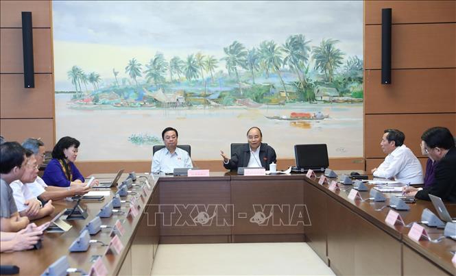 Thủ tướng Nguyễn Xuân Phúc: Nhà nước phải có trách nhiệm bảo vệ quyền lợi nhà đầu tư tư nhân