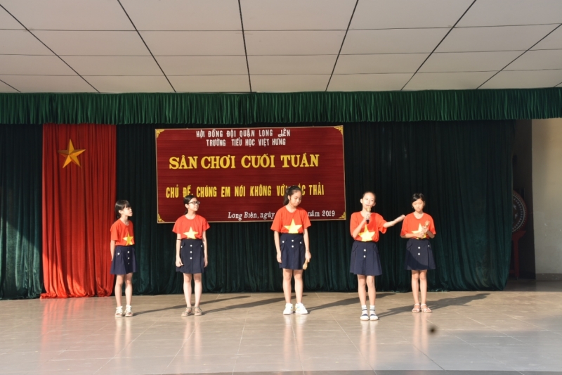 Chương trình “Chúng em nói không với rác thải” nhằm giúp học sinh hiểu, biết cách sử dụng và phân loại rác, qua đó tạo sân chơi lành mạnh, bổ ích cho đội viên