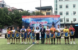 400 sinh viên Đại học Mở Hà Nội thi tài bóng đá