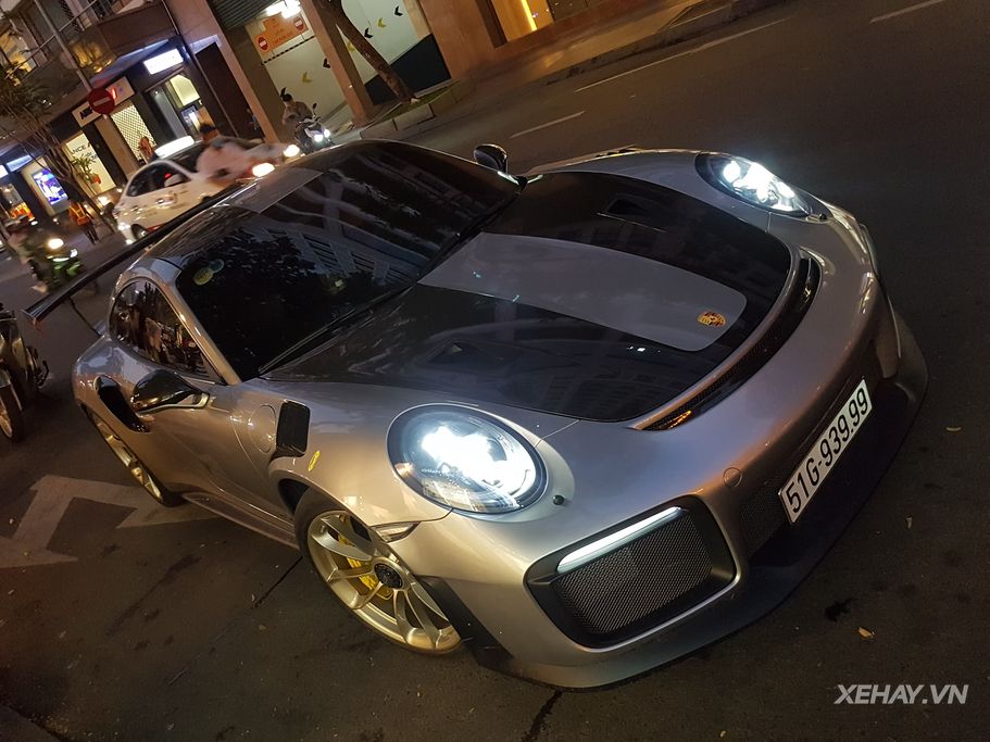 Porsche 911 GT2 RS - Siêu phẩm 