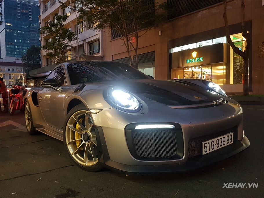 Porsche 911 GT2 RS - Siêu phẩm 