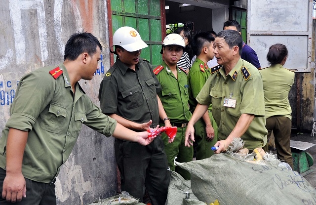 TP HCM điều tra, xử lý các hành vi buôn lậu, gian lận thương mại và hàng giả