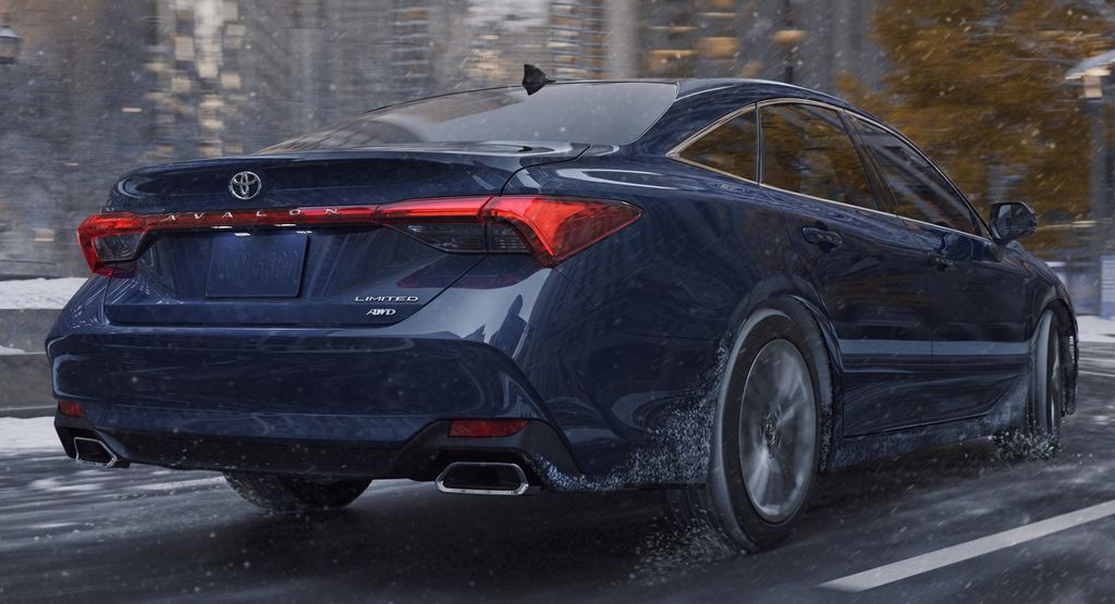 Bộ đôi Toyota Camry và Avalon 2020 chuẩn bị có phiên bản AWD