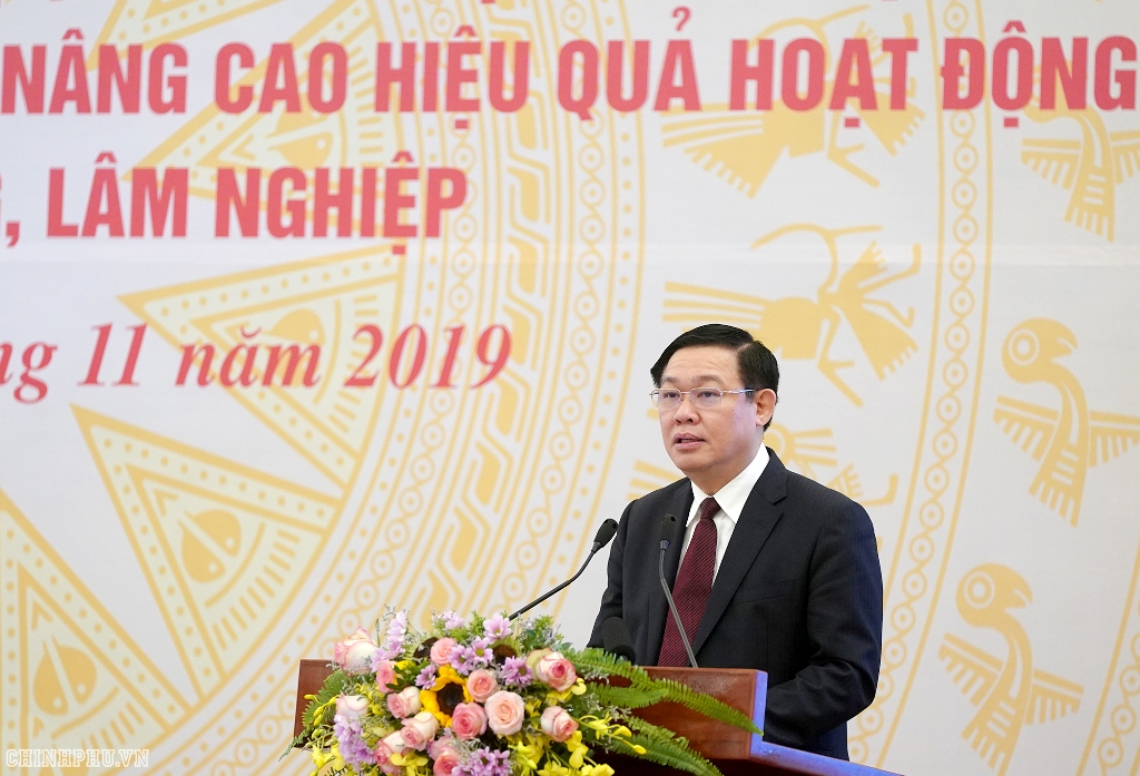 Phó Thủ tướng Vương Đình Huệ - Trưởng Ban chỉ đạo Đổi mới và Phát triển doanh nghiệp, phát biểu tại Hội nghị