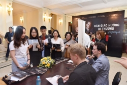 Nghệ sĩ trẻ Jonathan Swensen chinh phục khán giả Việt Nam với tiếng đàn cello