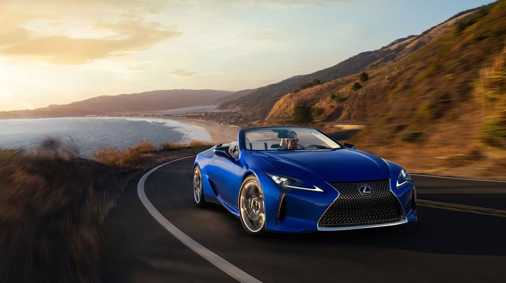 Lexus LC500 mui trần chính thức ra mắt tại Los Angeles Auto Show 2019