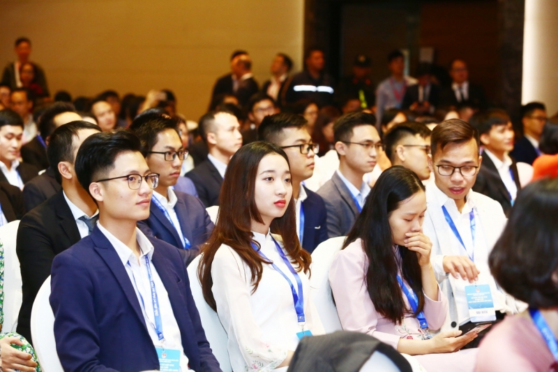 Diễn đàn quy tụ 233 đại biểu trí thức trẻ ưu tú là các nhà khoa học giảng viên, nghiên cứu viên đang học tập, sinh sống và làm việc ở trong và ngoài nước