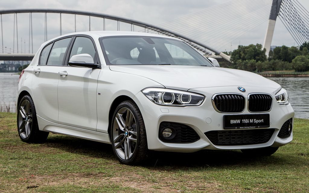 BMW 118i có giá 1,199 tỷ VNĐ