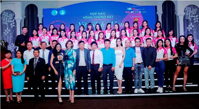 Chung kết Cuộc thi “Nữ sinh viên Việt Nam duyên dáng 2016”