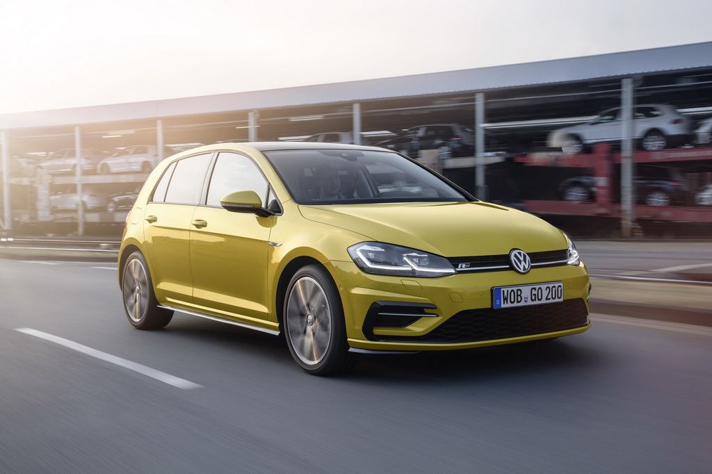 Volkswagen Golf 2017 ra mắt cấu hình, giá khởi điểm 429 triệu VNĐ tại Đức