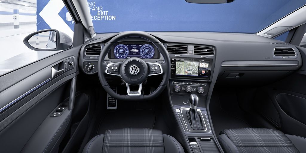 Volkswagen Golf 2017 ra mắt cấu hình, giá khởi điểm 429 triệu VNĐ tại Đức