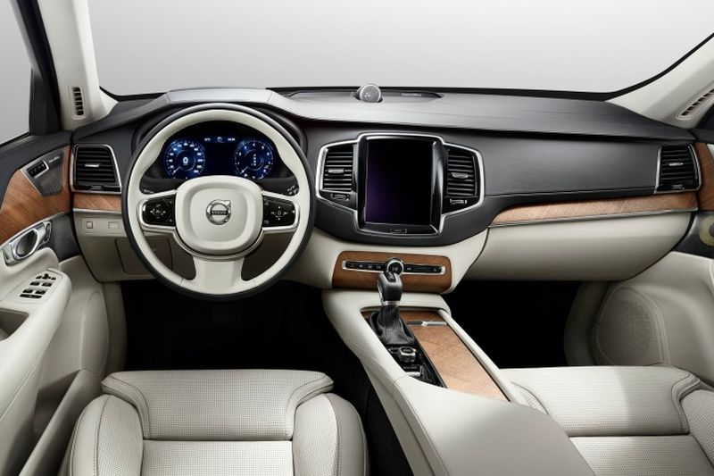 [ĐÁNH GIÁ XE] Volvo XC90 2016 - chiếc SUV hạng sang sở hữu nhiều công nghệ tiên tiến nhất