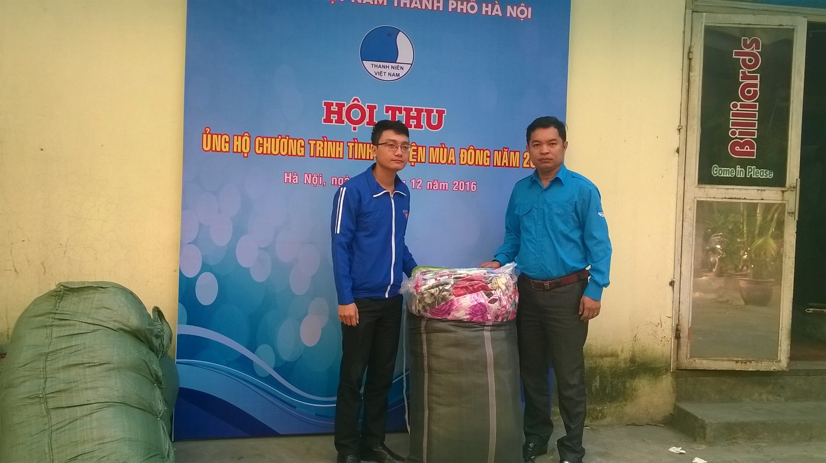 Hội LHTN Việt Nam thành phố Hà Nội: Hội thu ủng hộ chương trình Tình nguyện mùa đông 2016