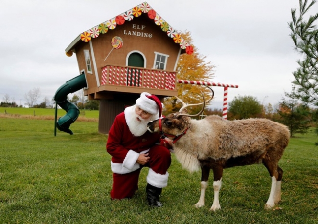 Bên trong trường đào tạo ông già Noel