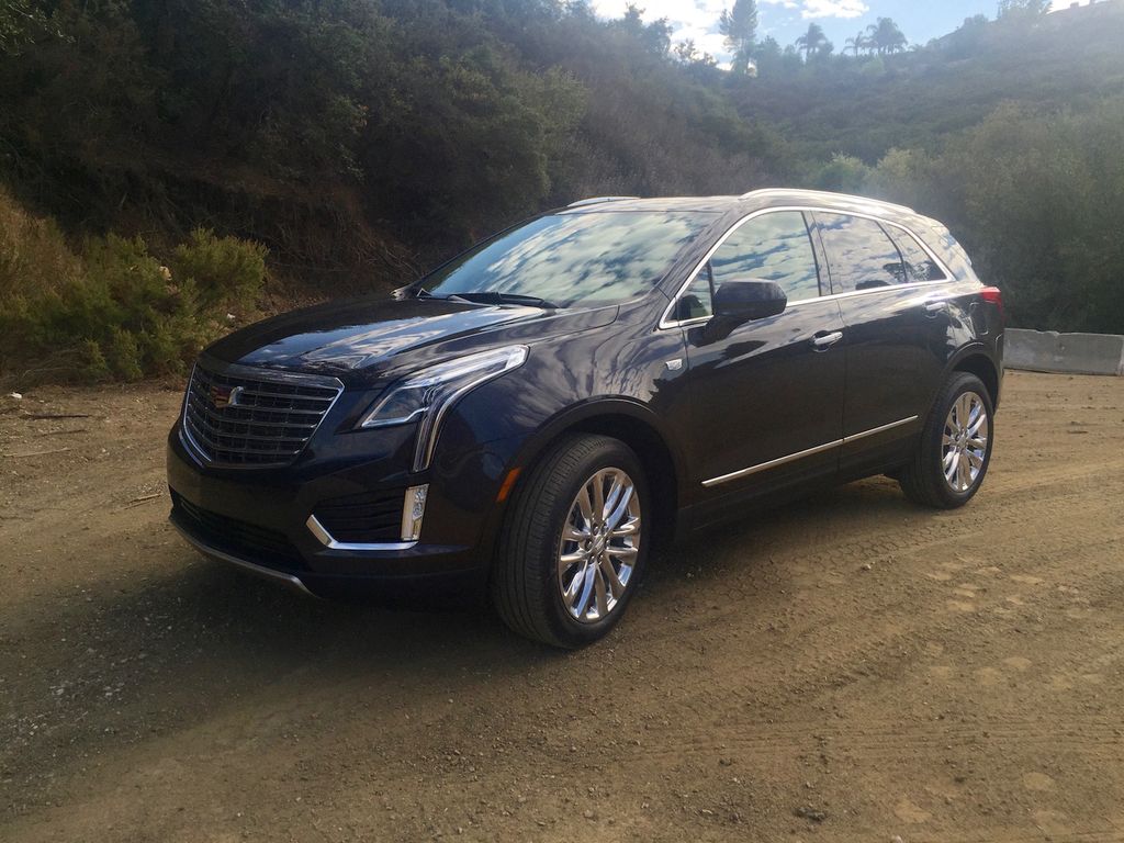 5 ấn tượng đầu tiên về Cadillac XT5 Platinum 2017