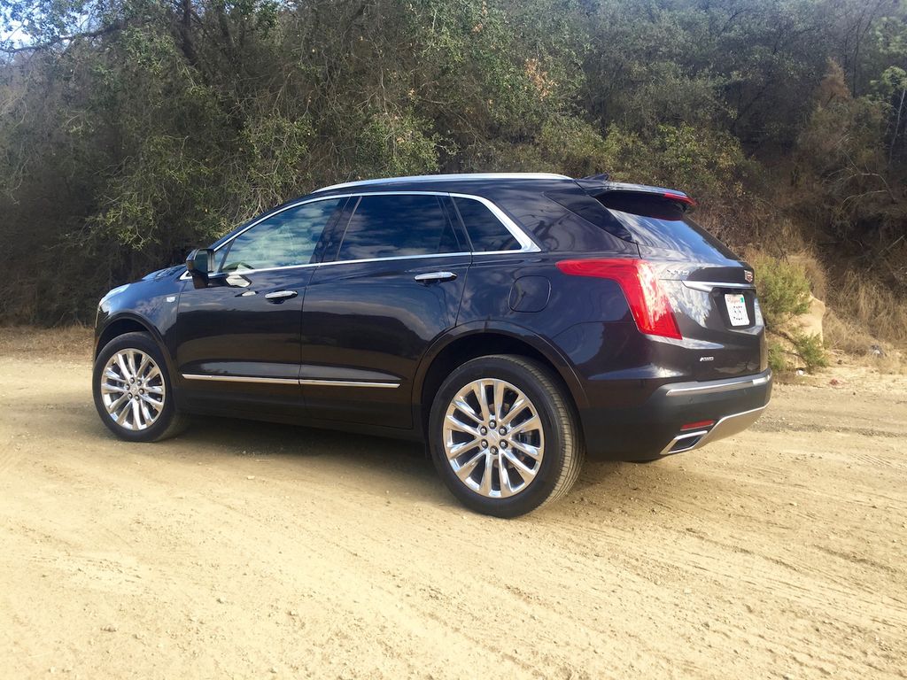 5 ấn tượng đầu tiên về Cadillac XT5 Platinum 2017