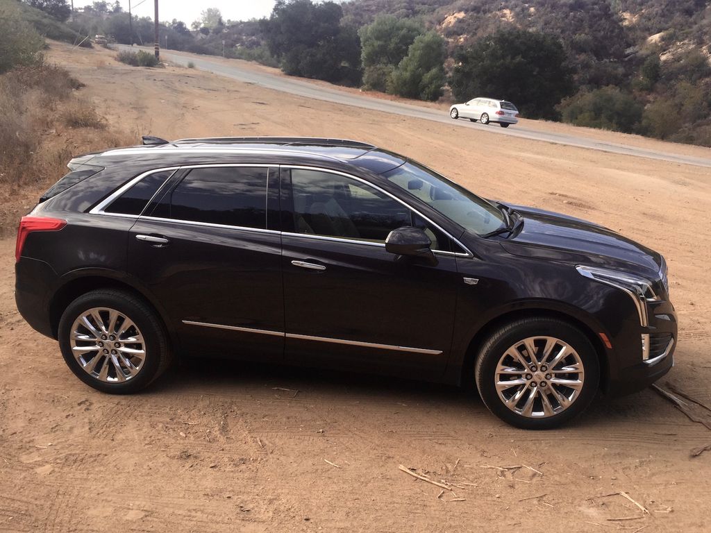 5 ấn tượng đầu tiên về Cadillac XT5 Platinum 2017