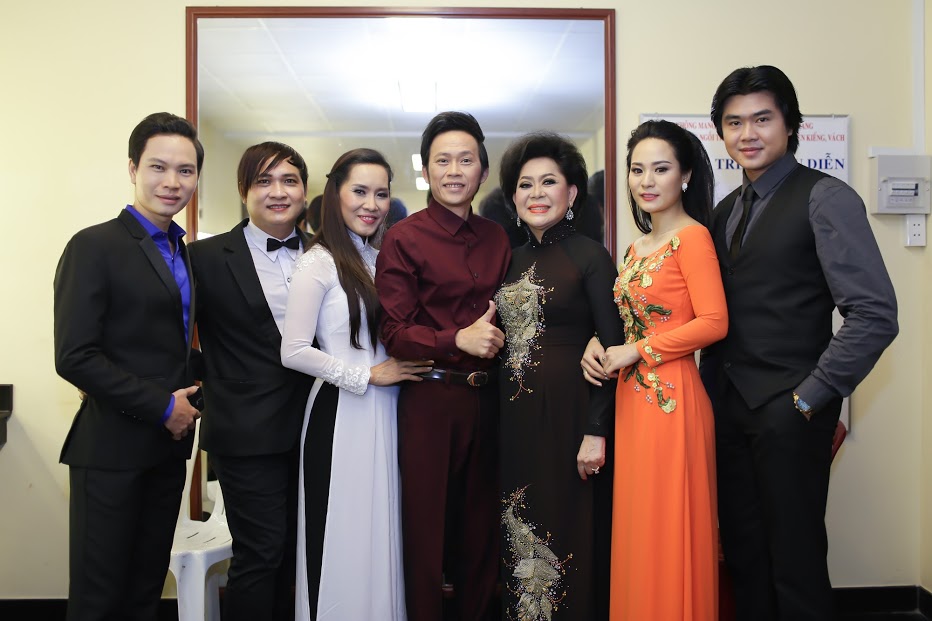 Ánh Linh giúp bà nội nuôi Giao Linh chuẩn bị liveshow kỉ niệm 50 năm ca hát