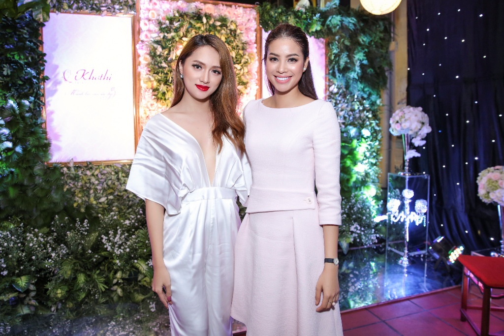 Hương Giang Idol thân thiết ghi lại khoảnh khắc đẹp cùng Phạm Hương