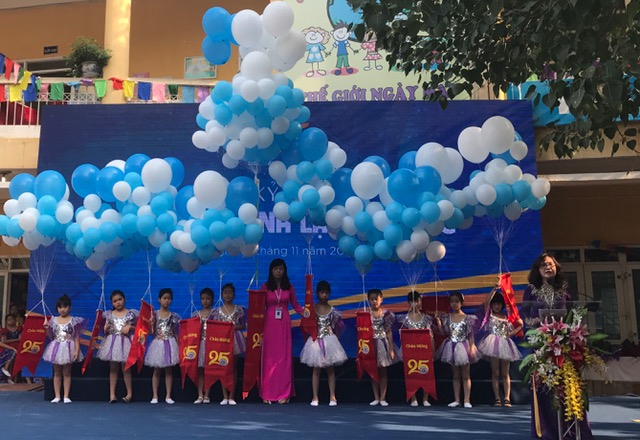 Kỷ niệm 25 năm thành lập trường Tiểu học Thành Công B