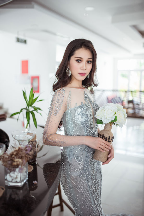 Á khôi Người đẹp xứ Dừa 2016 đẹp lạnh lùng