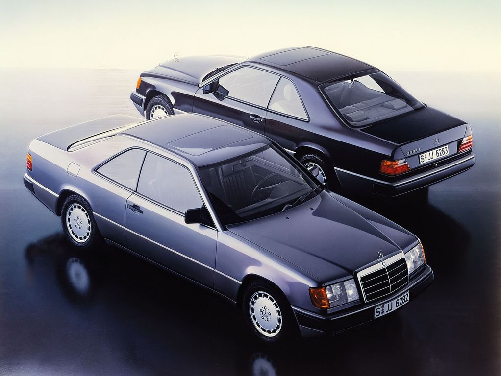 Phía sau một chiếc Mercedes E-Class Coupe mới là lịch sử 30 năm thăng trầm