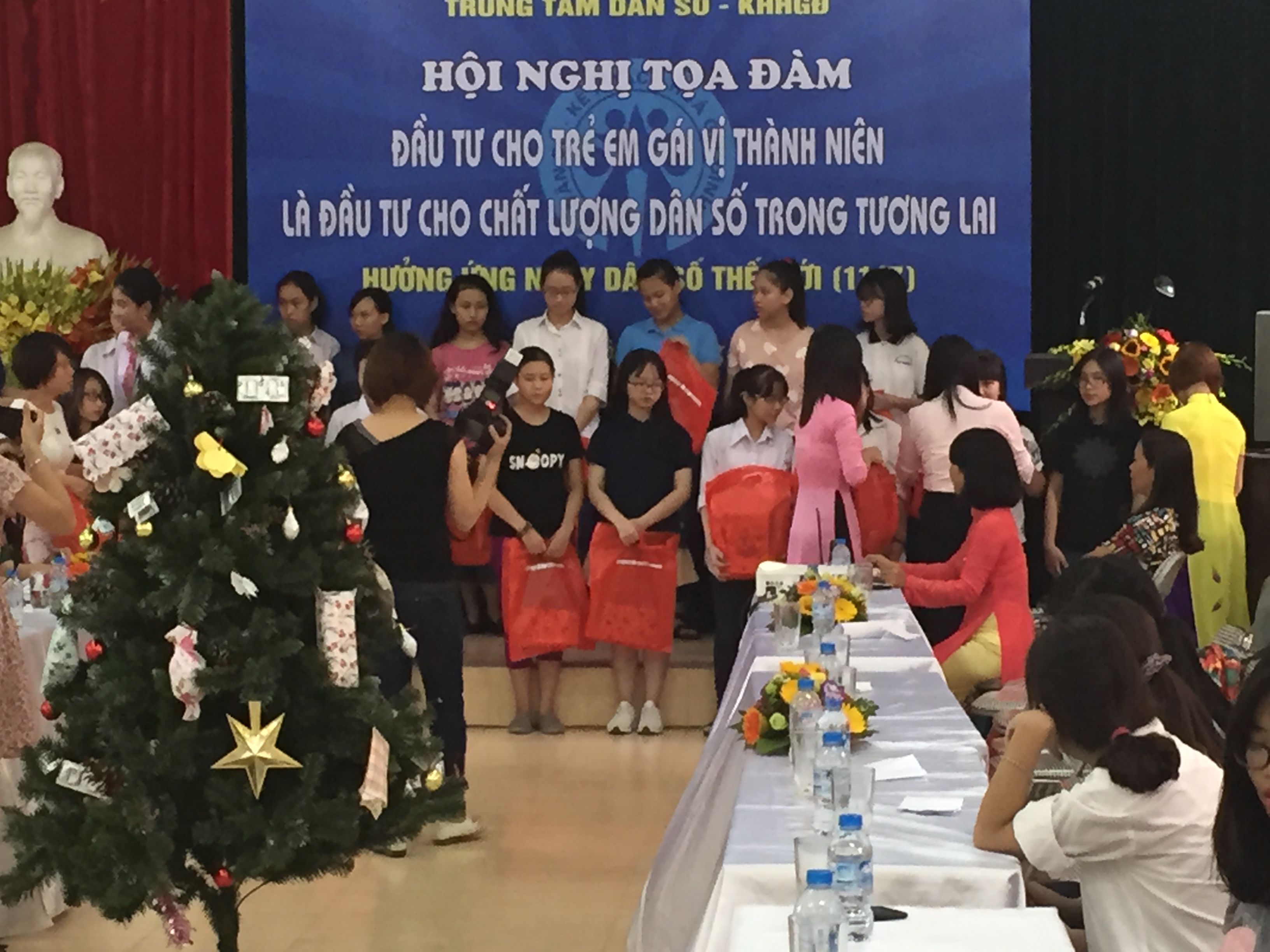 Mỗi năm Việt Nam có 300.000 ca nạo phá thai trong độ tuổi 15 – 19