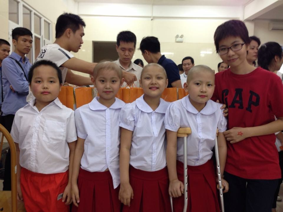 “Muôn ánh mặt trời”- Cuốn tự truyện của Hoàng Thị Diệu Thuần, cô gái hơn 10 năm chiến đấu với bệnh ung thư máu