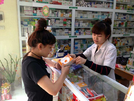 Xử lý các hiệu thuốc thuê bằng dược sĩ kinh doanh thực phẩm chức năng