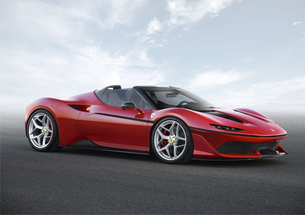 Ferrari sẽ ra mắt 10 chiếc J50 kỷ niệm sinh nhật 50 của Ferrari Nhật Bản