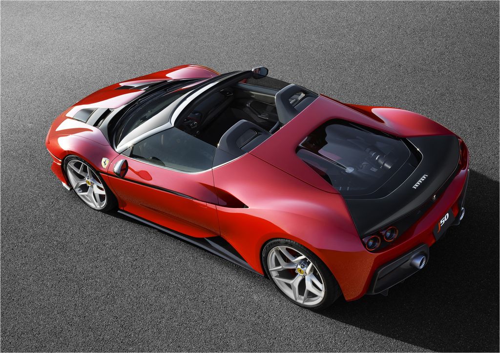 Ferrari sẽ ra mắt 10 chiếc J50 kỷ niệm sinh nhật 50 của Ferrari Nhật Bản