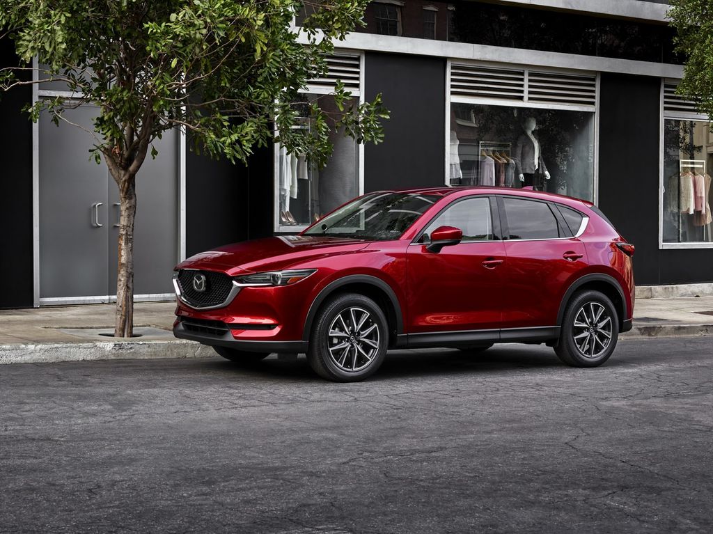 Nhật Bản: Mazda CX-5 có giá từ 2.462.400 Yên (khoảng 476 triệu đồng)