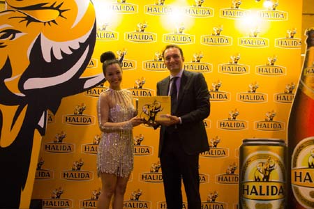 Bia Halida được Mỹ vinh danh là 