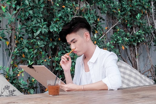 Đào Bá Lộc tung bản audio cho ca khúc 
