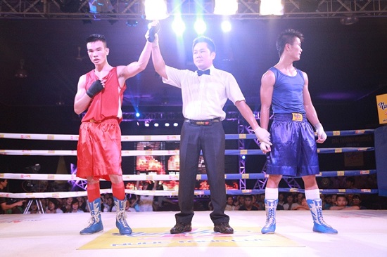 Hai võ sĩ trẻ đốt nóng võ đài Number 1