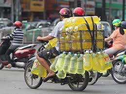 Hiểm họa khôn lường từ nước rửa chén giá rẻ
