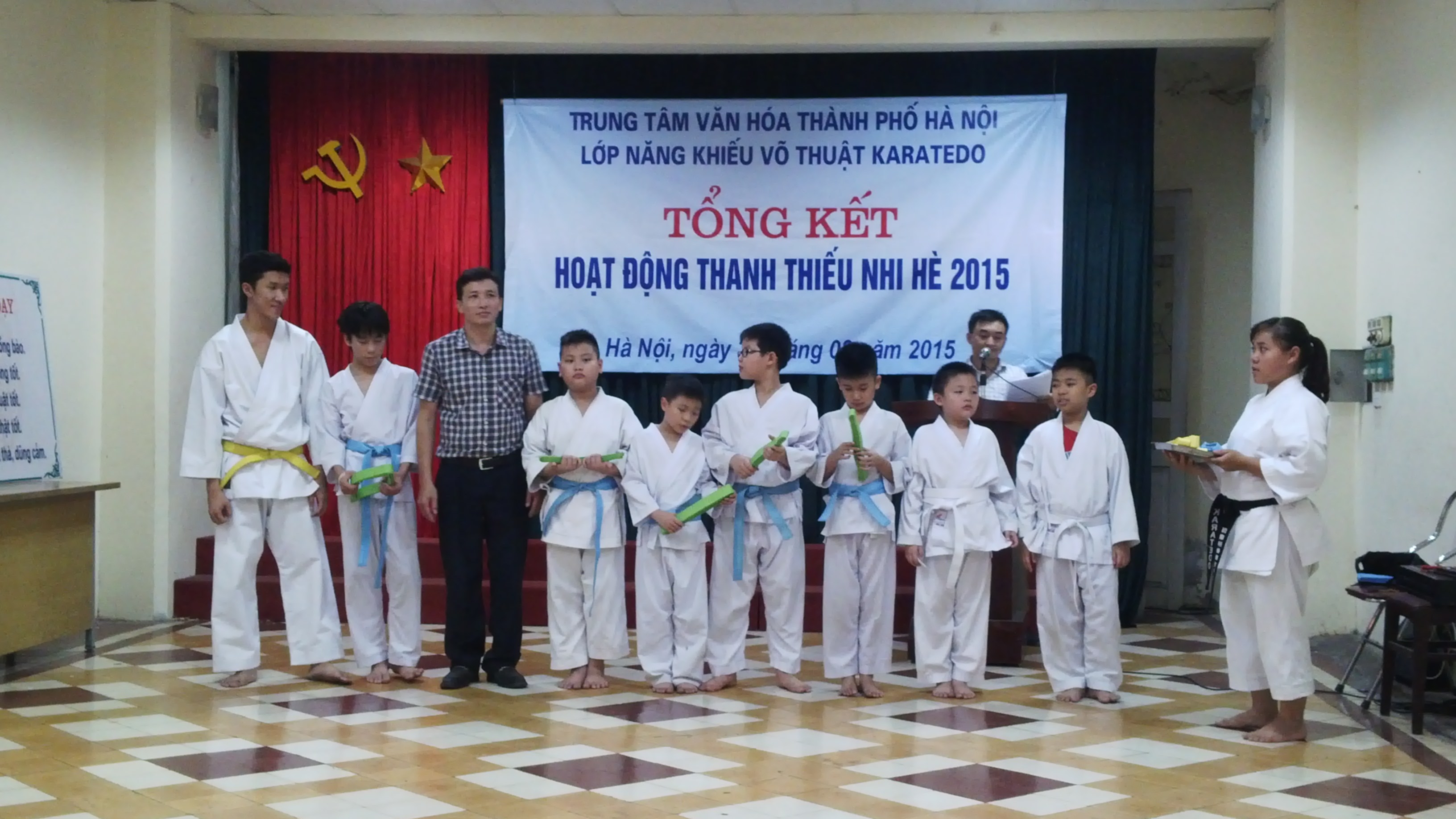 Lớp năng khiếu võ thuật Karatedo tổng kết hoạt động hè 2015
