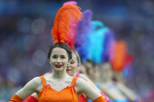 Những bông hồng Pháp xinh tươi trong Lễ khai mạc Euro 2016
