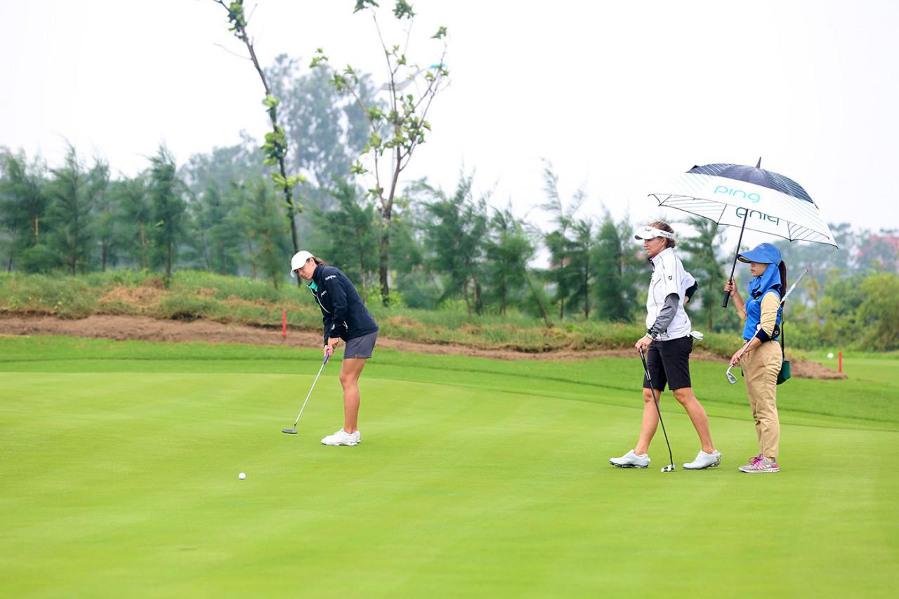 Trước giải Faros Golf Tournament, xem gôn thủ chuyên nghiệp Mỹ nói gì về sân FLC Samson Golf Links