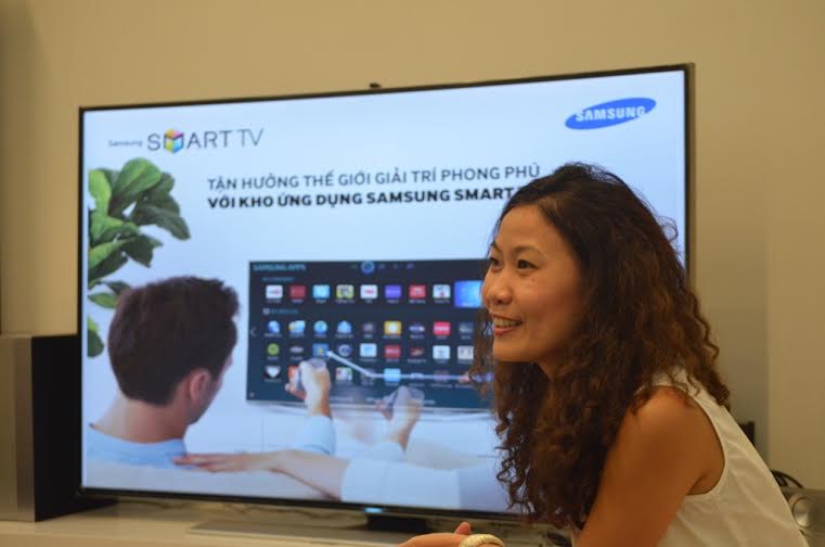 Giải trí phong phú ngay tại gia đình với Samsung Smart TV