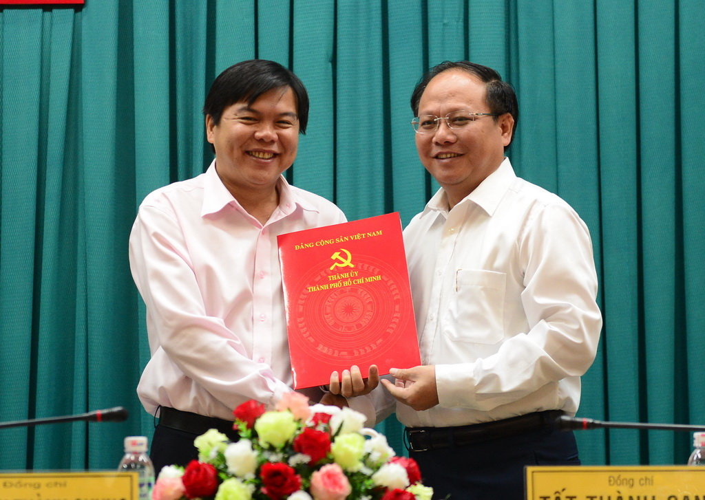TBT báo Tuổi trẻ TP HCM Tăng Hữu Phong làm Phó Bí thư quận ủy Tân Phú