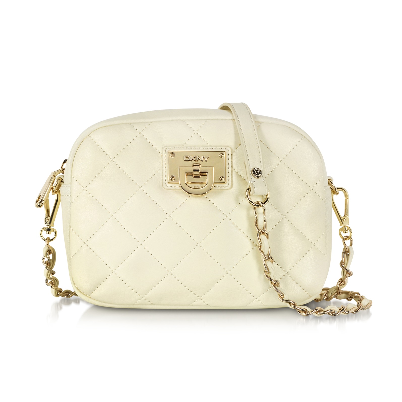 Túi xách DKNY khuyến mãi đến 50%